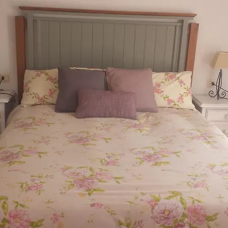 Casas Isabel * Zahora