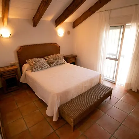Casas Isabel * Zahora