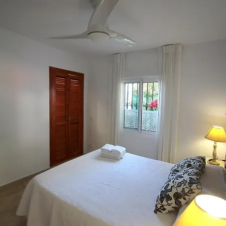 Casas Isabel Country house